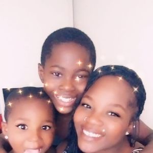 Meet your Posher, Adrianna